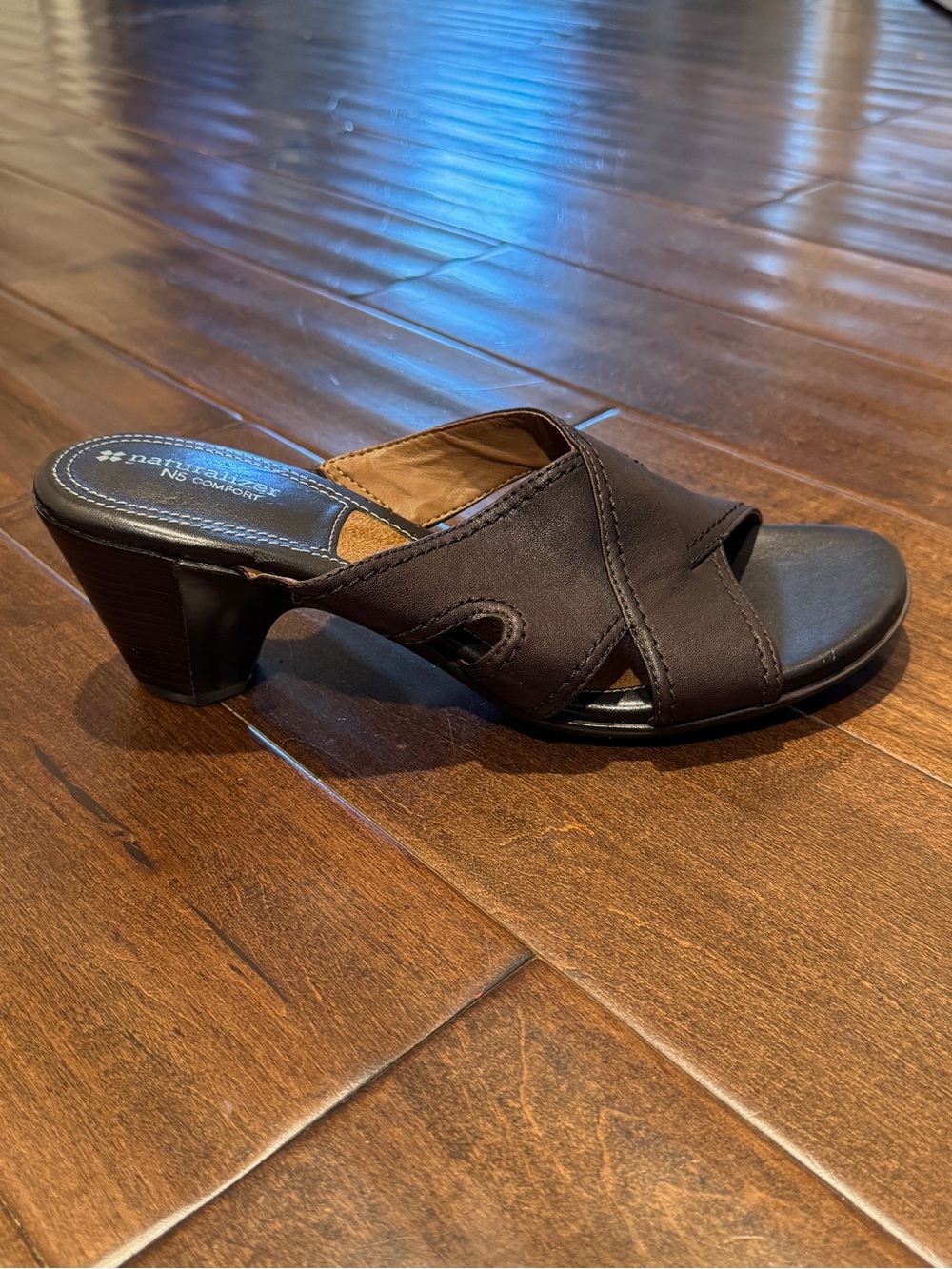 Naturalizer Dark Brown Leather Upper Crisscross Slide Sandals - Picture 3 of 9